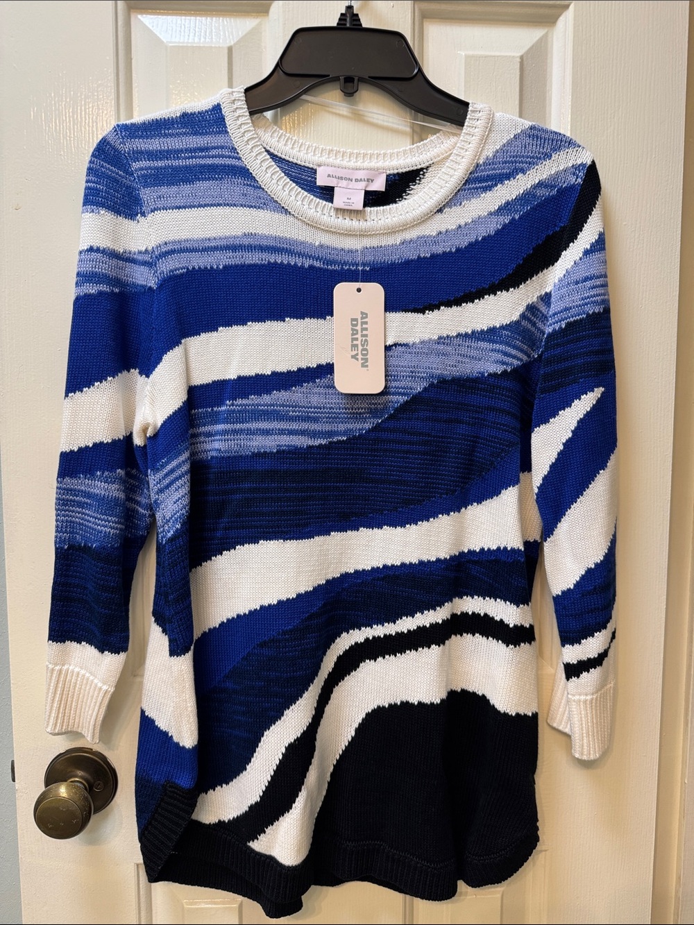 Allison Daley Royal Blue, Navy & White Wave-Pattern Crewneck Sweater